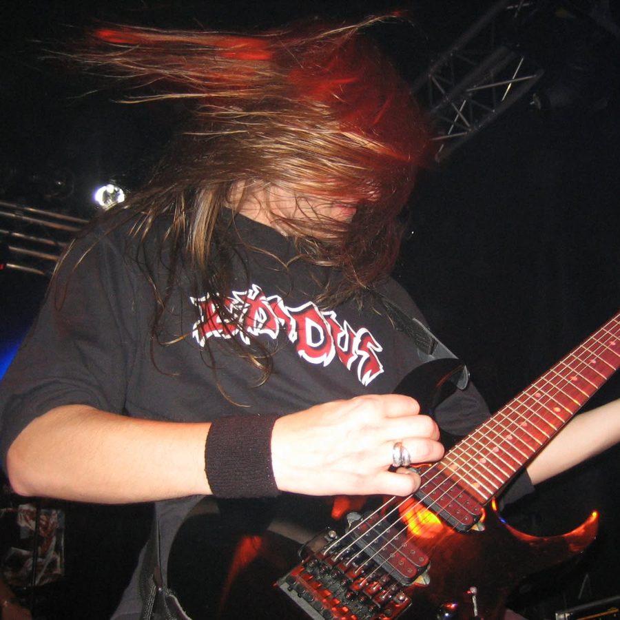 Mike live auf der Bühne.